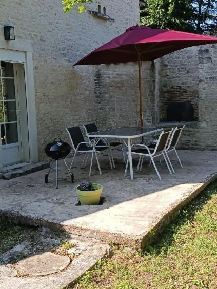 La Petite Maison Matha Exterior foto